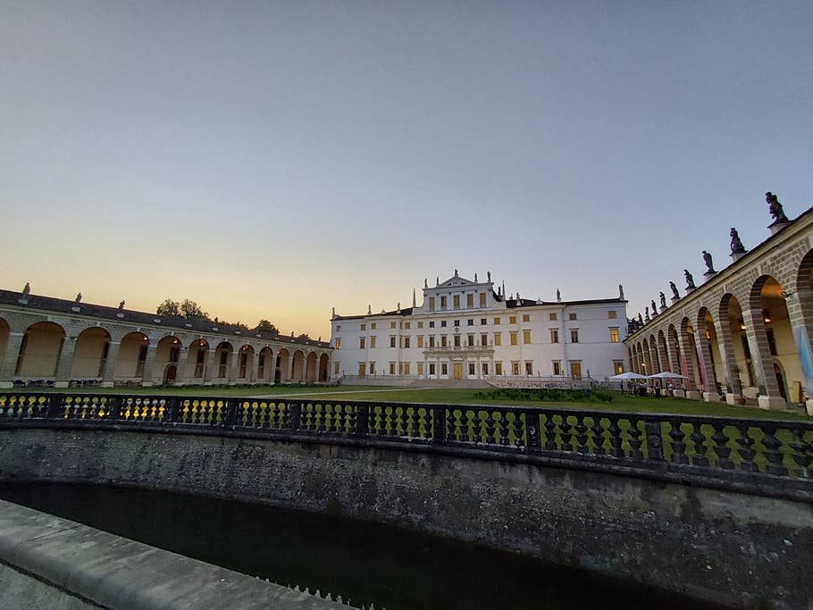 Samsung Galaxy XCover 7 Pro: Ultraweitwinkelkamera (0,5x)