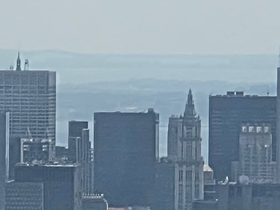 Samsung Galaxy Z fold 7: Telekamera (30x Digitalzoom)