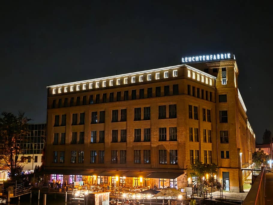 Samsung Galaxy Z fold 7: Hauptkamera (2x Digitalzoom) - Nachtmodus an