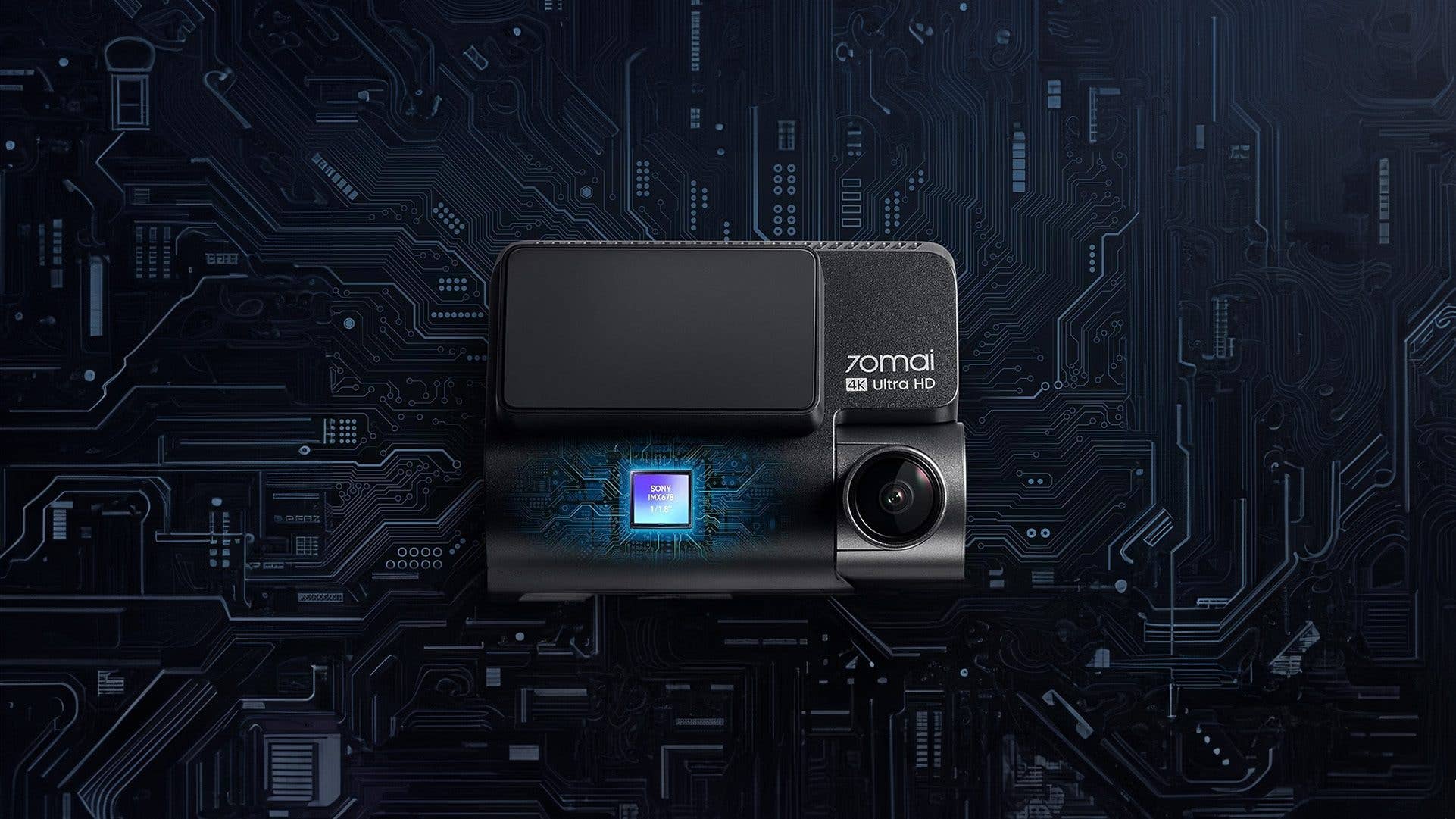 70mai 4K Dashcam mit Sony IMX678-Sensor auf einem Hintergrund aus Leiterplatten.
