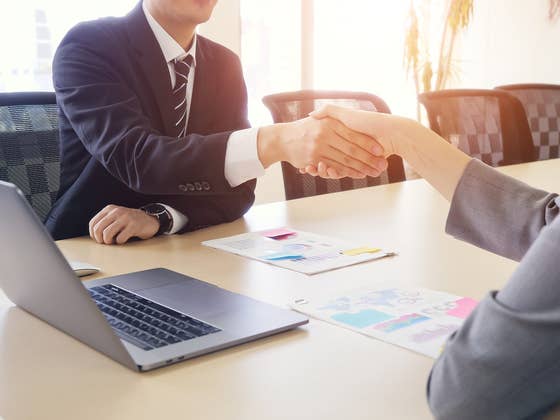 Ihr wollt einen neuen Job? Holt Euch eine persönliche Empfehlung