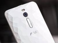 AndroidPIT-ASUS-ZenFone-2-Deluxe-9686.jpg