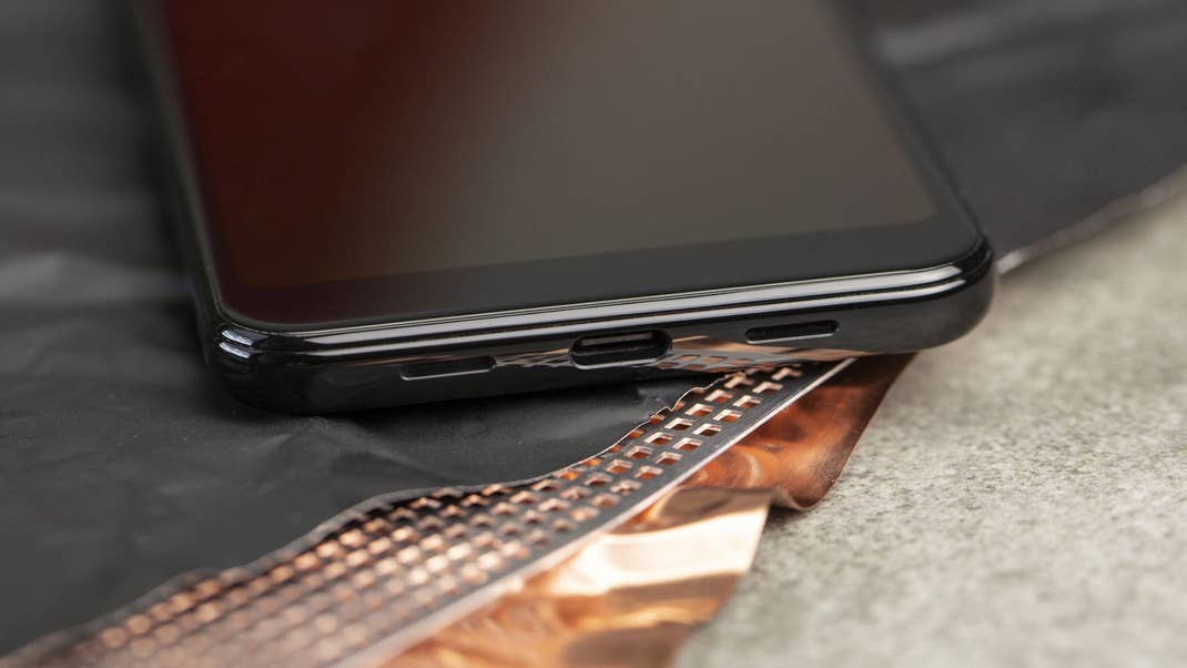 AndroidPIT google pixel 3a speaker ports