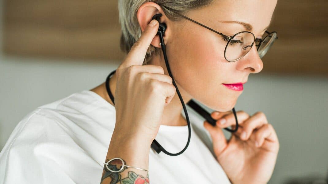 AndroidPIT libratone track plus headphone headset bluetooth 9896