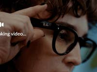 Ray-Ban Meta Wayfarer getragen