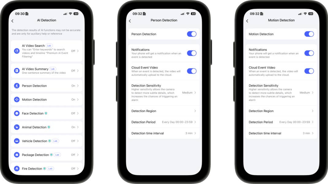 Drei Smartphone-Bildschirme, die Einstellungen für AI Detection-Funktionen anzeigen. Drei Smartphone-Bildschirme, die Einstellungen für AI Detection-Funktionen anzeigen.