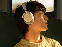 Bang-and-olufsen-Beoplay-H100-color-headphones.jpg