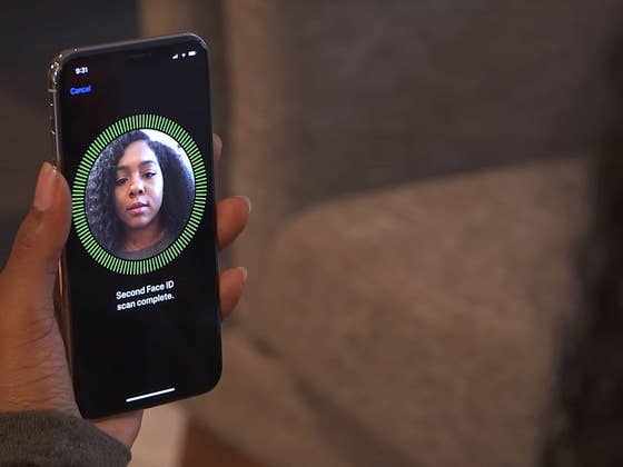 Face ID mit zwei Gesichtern auf deinem iPhone einrichten – so geht’s!