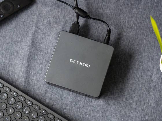 Geekom Mini IT 11 im Test: Dieser Mini-PC schneidet 4K-Videos!