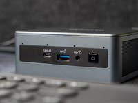 Vorderseite des Geekom Mini IT 11.