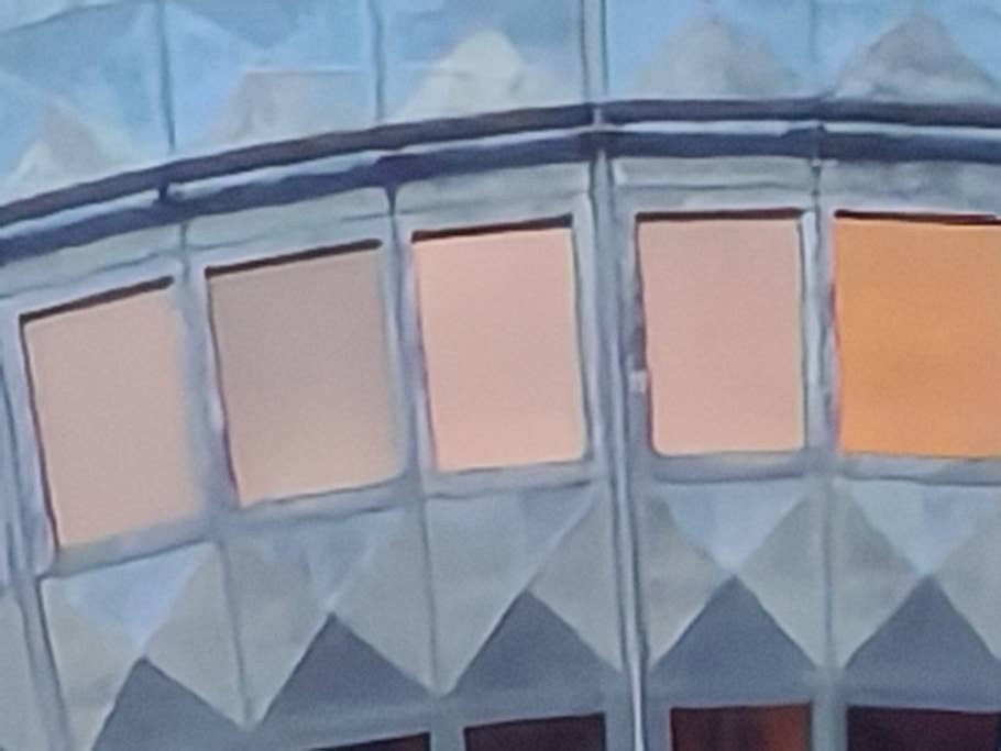 Honor 200 Pro: Telekamera (50-facher Digitalzoom)