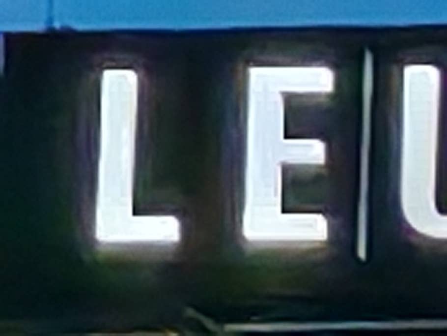 Honor 200 Pro: Telekamera (50-facher Digitalzoom)