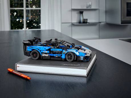 Klemmbaustein Lego McLaren Senna GTR (42123) Foto: Klemmbaustein Lego McLaren Senna GTR (42123)