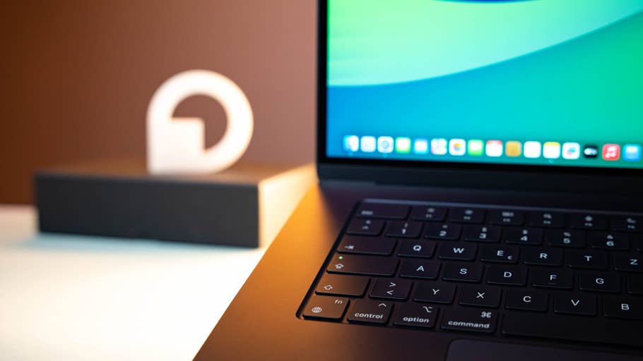 Das MacBook Air von Apple mit M3-Tastatur fühlt sich gut an.