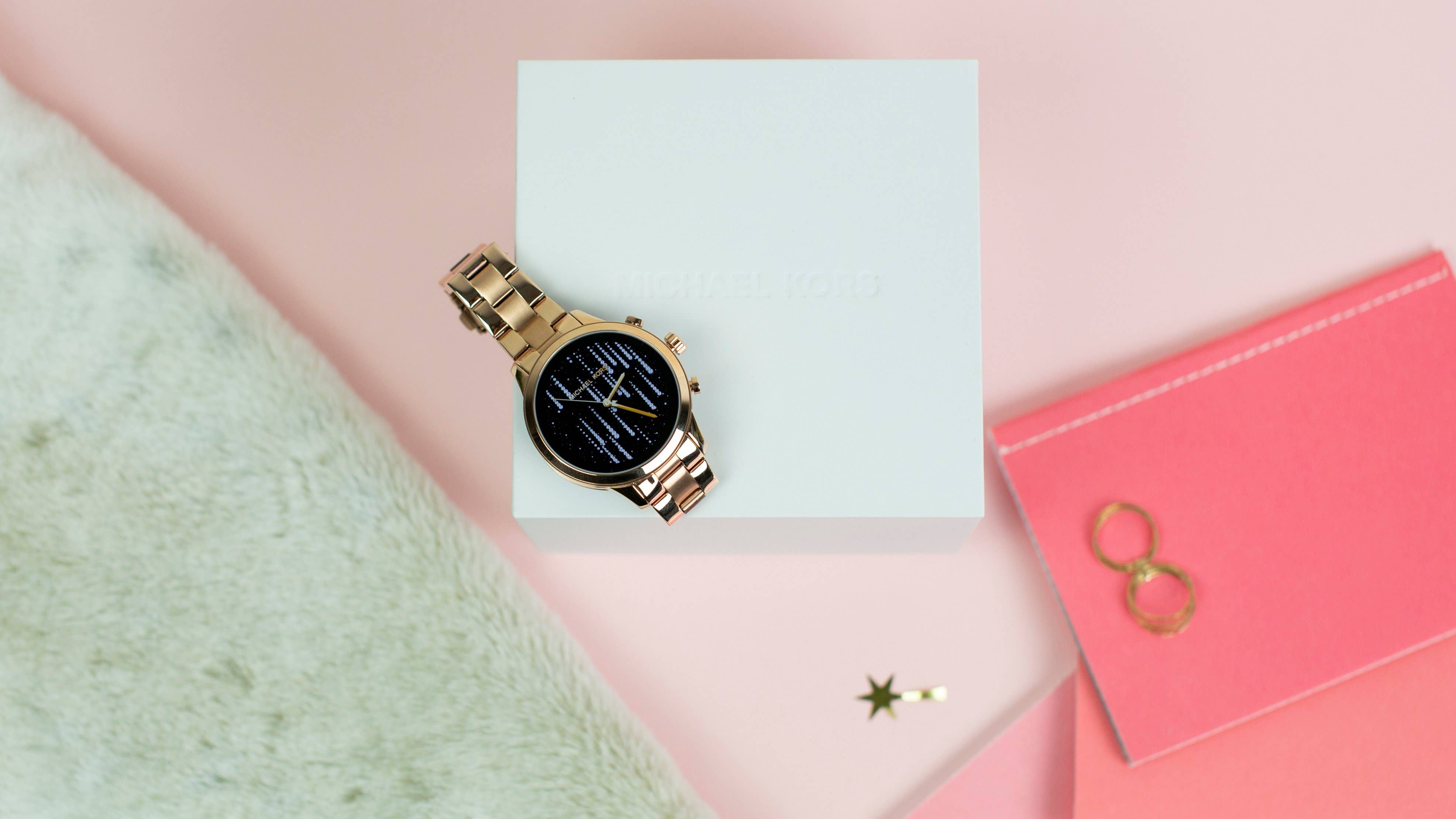 Michael Kors smartwatch 02