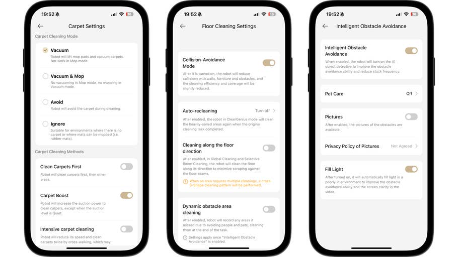 Drei Smartphone-Bildschirme, die Reinigungseinstellungen für einen Staubsaugerroboter anzeigen.