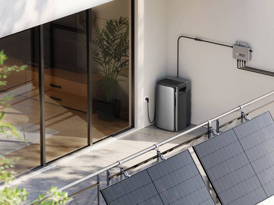 Balkonkraftwerk-Speicher: Anmeldung oder nicht? Das große Rätselraten