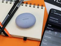 Zu sehen sind die Huawei FreeBuds 5i.