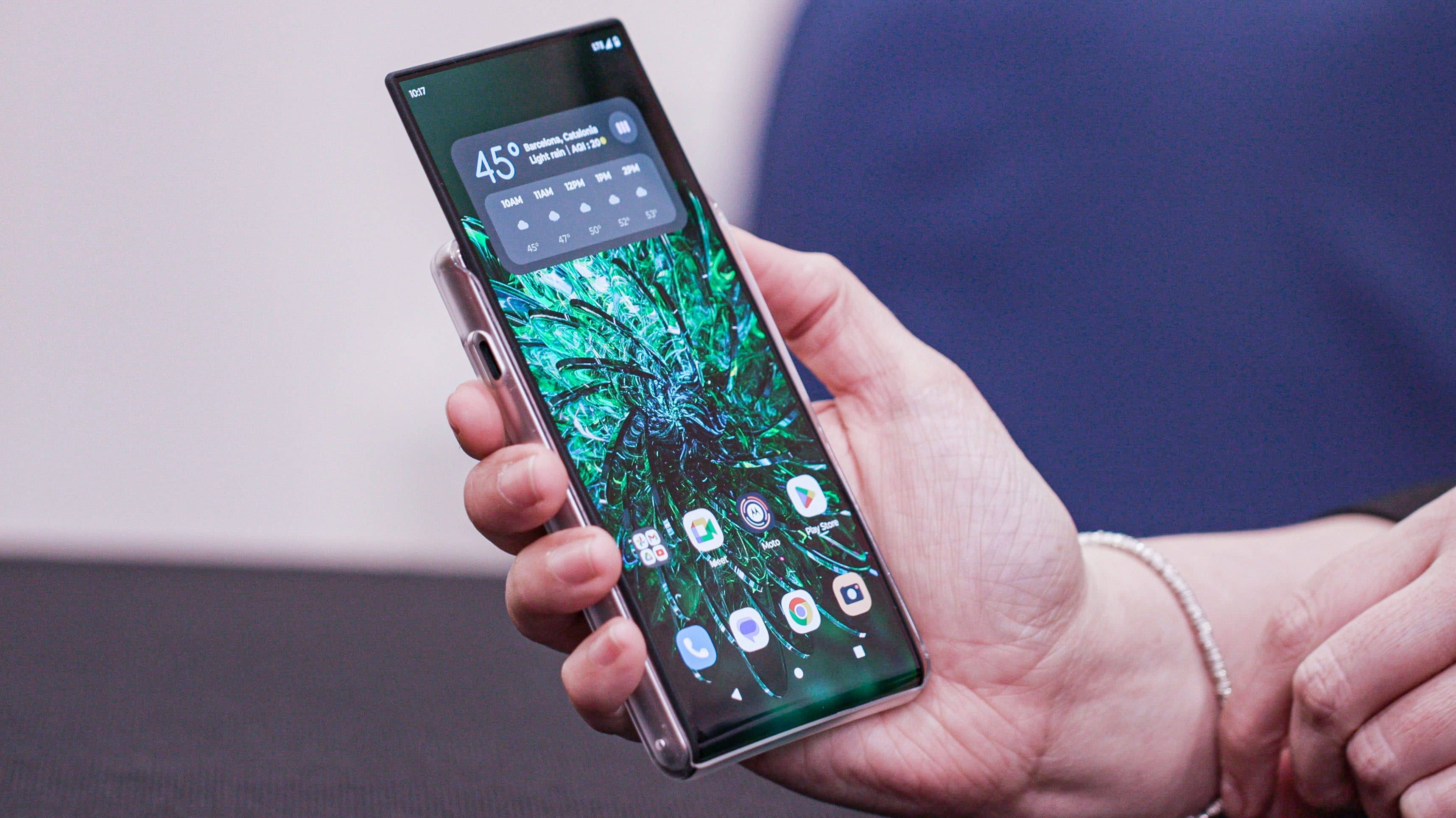 Motorola-Smartphone mit rollbarem Display