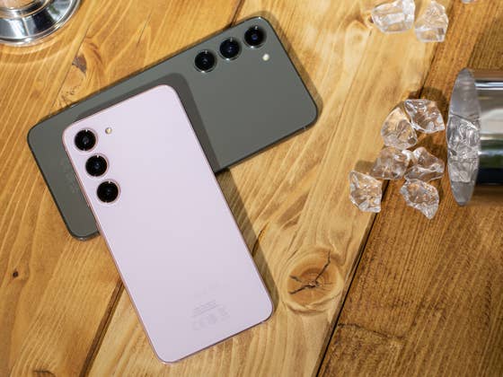 Samsung Galaxy A54: Mitteklasse bekommt Speicher vom Flaggschiff