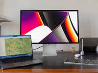 Apple Studio Display wit iPad Pro