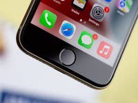 Der HomeButton des iPhone SE 2022.