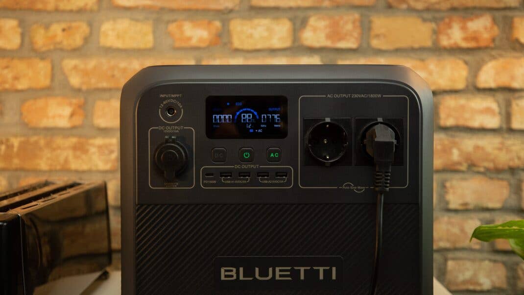 Bluetti AC180