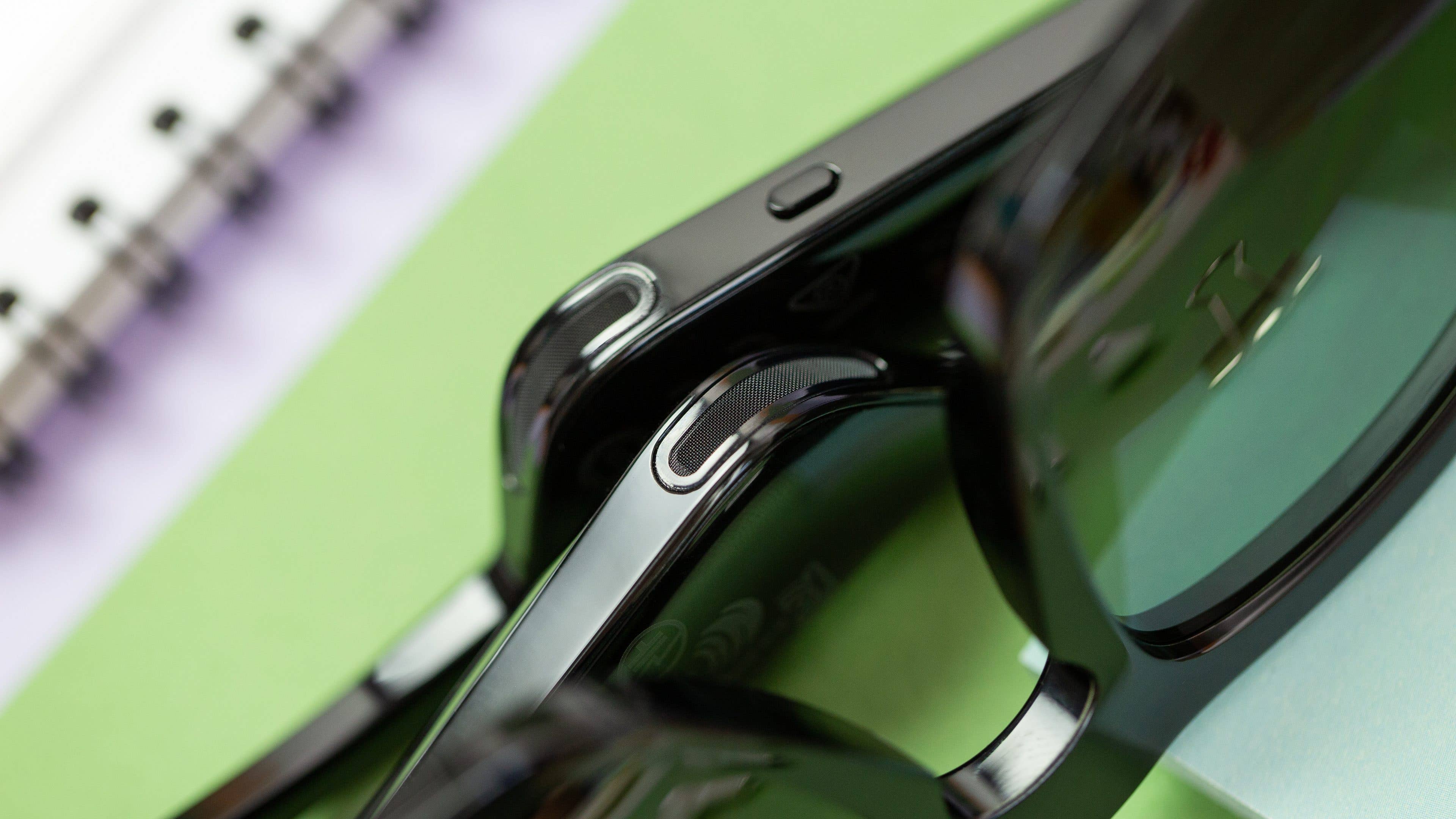 NextPit Bose Tenor Style 11