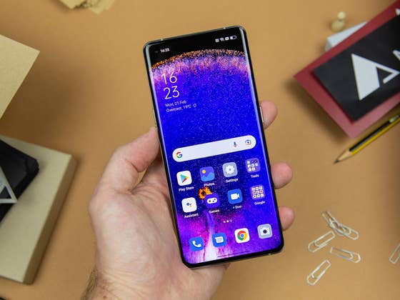 Unter 500 Euro! Günstiger gab es das Oppo Find X5 noch nie