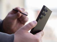 Samsung Galaxy S22 Ultra mit S-Pen