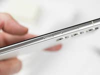 Rückseite des Galaxy S23 Ultra mit Blick auf die Kamerasektion