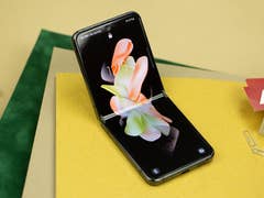 Samsung Galaxy Z Flip 4
