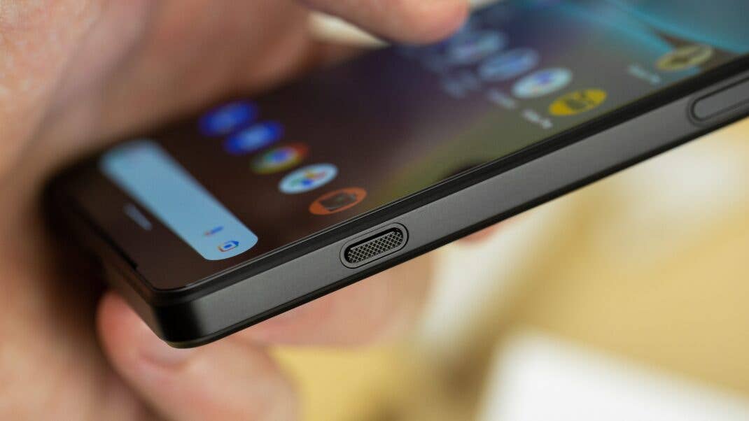 Seitenansicht mit Blick auf den Auslöser Seitenansicht mit Blick auf den Auslöser