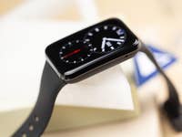 Xiaomi Smart Band 7 Pro in der Nahaufnahme