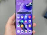 Blick aufs Display des Redmi Note 12 Pro+