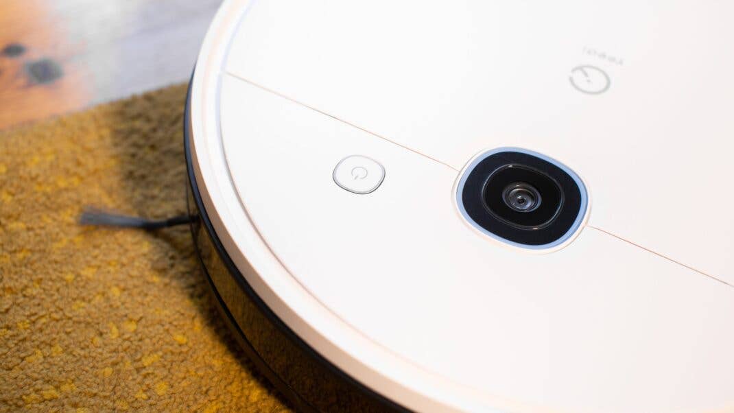 Der Yeedi Vac Max auf einem Bild.