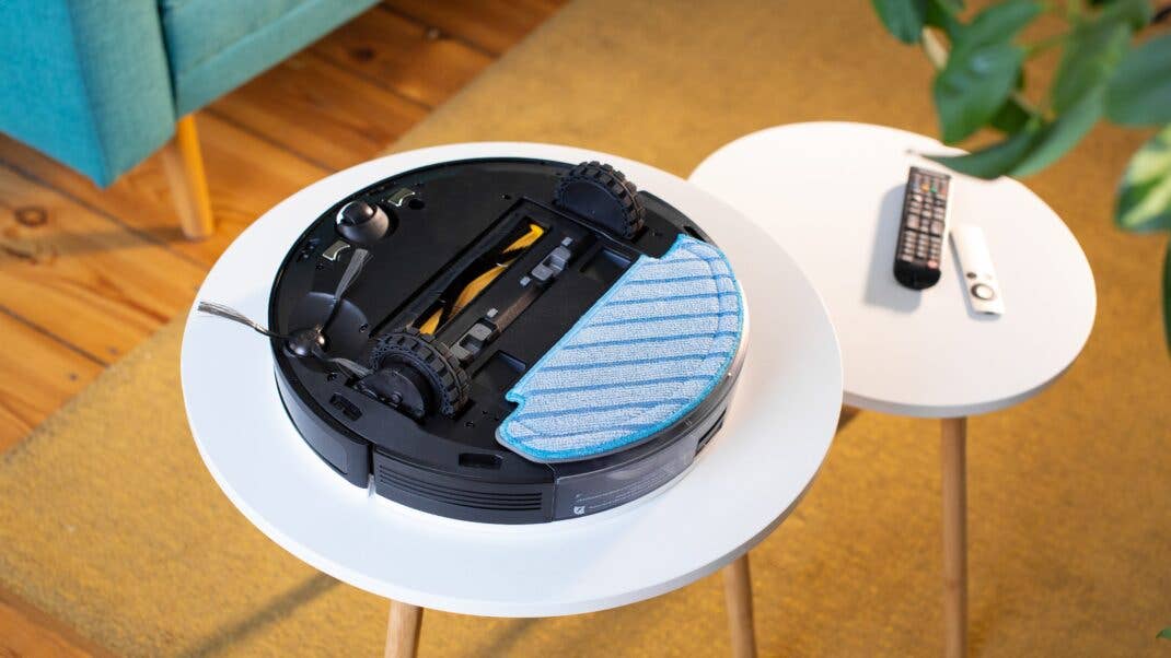 Yeedi Vac Max Unterseite.