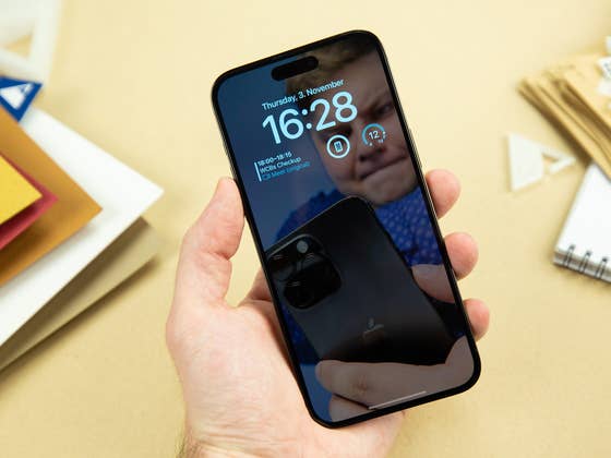 Eine schnelle(re) Bildwiederholrate gibt es erst mit dem Apple iPhone 17