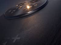 Screenshot aus dem Teaser-Video zeigt das Kameramodul des OnePlus 13