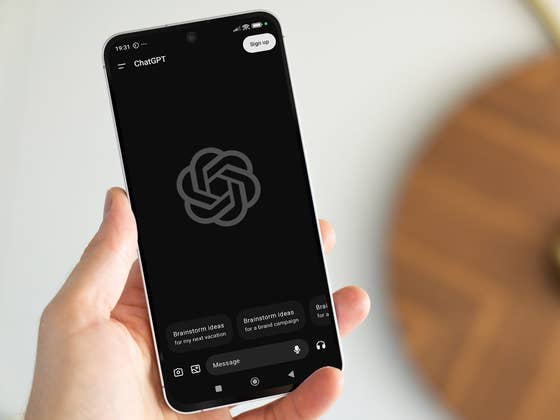 ChatGPT-4.5 angekündigt: Natürliches KI-Modell zu Monster-Preis