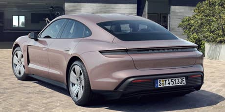 Foto: E-auto Porsche Taycan 4S Cross Turismo