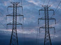 Strommast als Sinnbild für Stromnetz