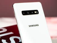 Samsung-Galaxy-S10__06.jpg