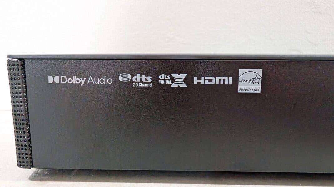 Samsung HW-B540 Soundbar mit Dolby Audio, DTS, HDMI und Energy Star-Logo.