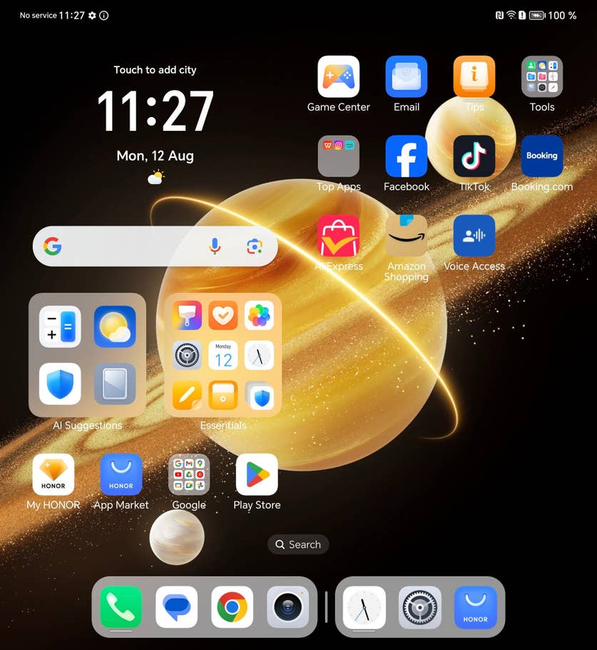 Der erweiterte Startbildschirm bei geöffnetem Handy