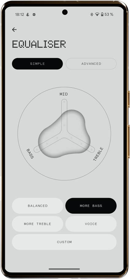 Benutzeroberfläche der Equaliser-App mit Einstellungen für Bass-, Mittel- und Höhenanpassungen.