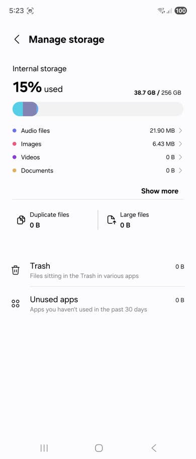 Screenshot des Speicherverwaltungsbereichs des Samsung Galaxy Z Fold 7, der 15 % von 256 GB verwendet.