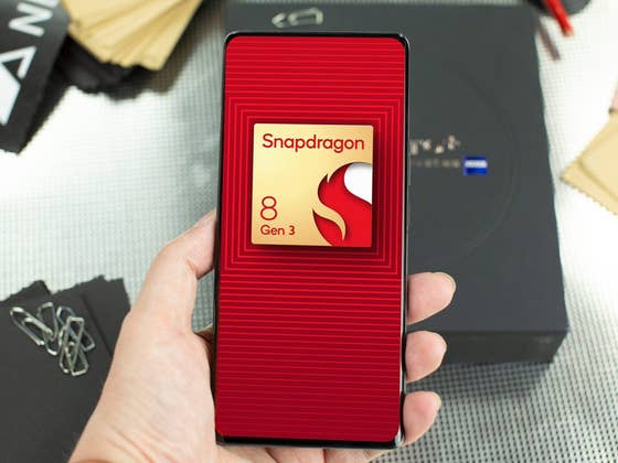 Snapdragon 8 Gen 3: Qualcomm greift den Apple A17 Bionic an