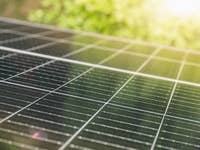 Solarpanel in der Sonne