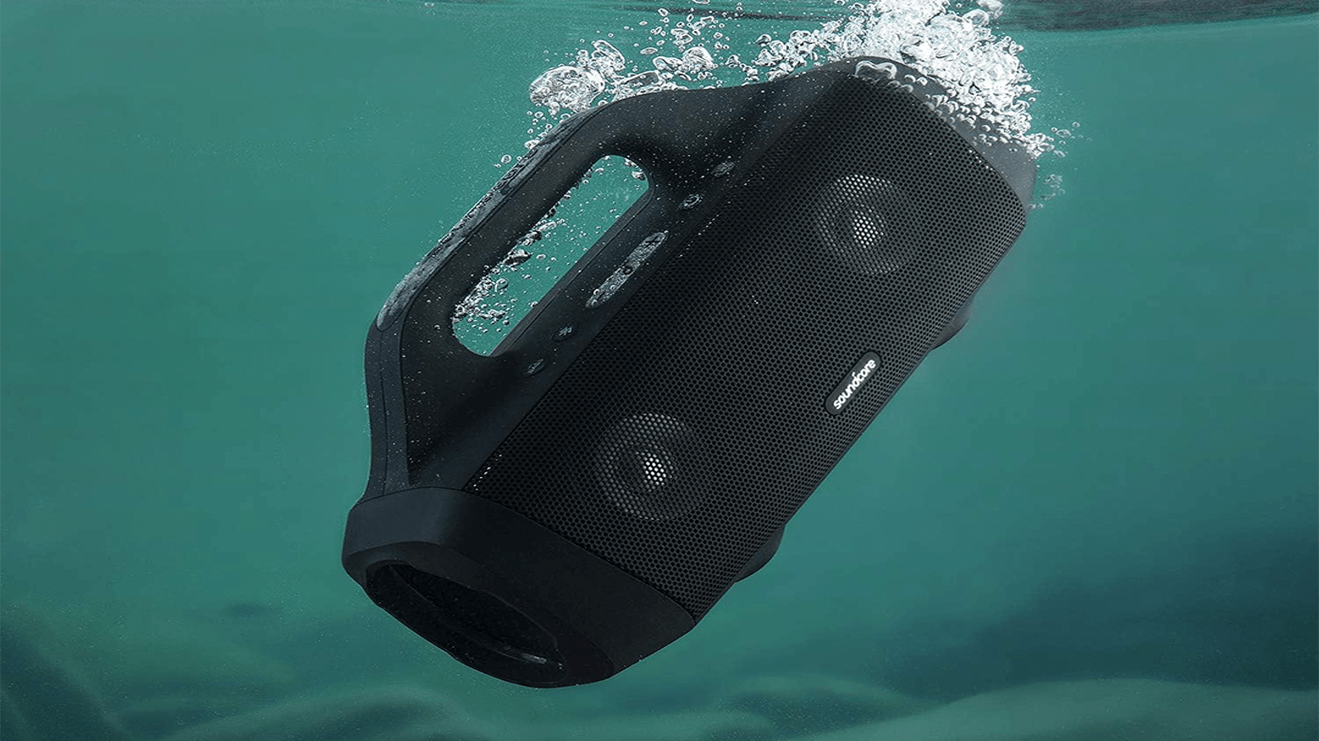 Die Soundcore Motion Boom Lautsprecher verfügen über eine IPX7-Zertifizierung